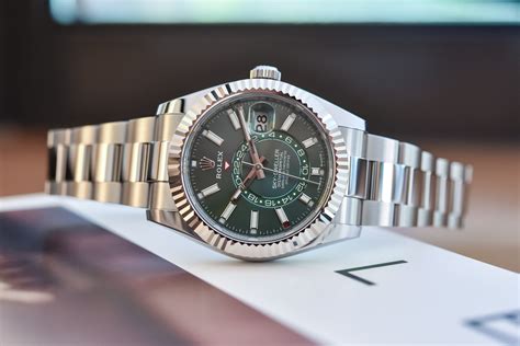 rolex sky dweller specs